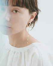 画像をギャラリービューアに読み込む, gold crystal chain|felice(フェリーチェ)