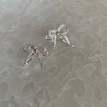 画像をギャラリービューアに読み込む, Wリボンワンタッチピアス|Novedad.(ノベダ)