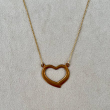 画像をギャラリービューアに読み込む, 【ネックレス】真鍮のぬくもりと14KGFが輝くヴィンテージオープンハートネックレス|ERIKOART(エリコアート)