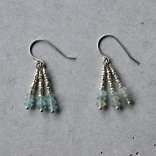 画像をギャラリービューアに読み込む, ローマングラスとカレンシルバーのフリンジピアス|YEAH.JAPAN(イエアジャパン)