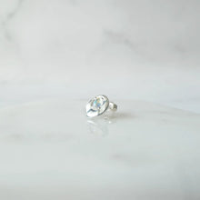 画像をギャラリービューアに読み込む, オパール スタッドピアス(シルバー925)|SMUK(スムーク)