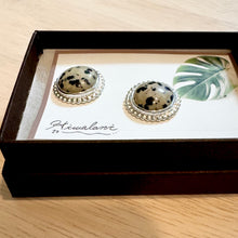 画像をギャラリービューアに読み込む, 金属アレルギー対応『お守りジュエリー』ダルメシアンジャスパー・ピアス / 錆びない素材|Hiwalani(ヒワラニ)