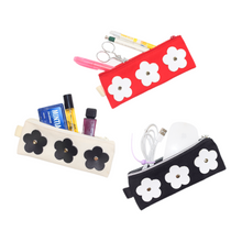 画像をギャラリービューアに読み込む, Flower Pencil Case|Cherry on top(チェリーオントップ)
