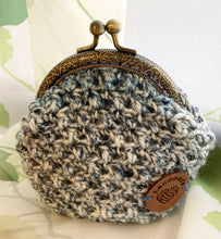画像をギャラリービューアに読み込む, マーブルカラーの口金ポーチ グリーン、ピンク、ブルー|M'S CROCHET(エムズクロシェット)