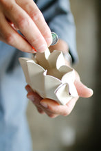 画像をギャラリービューアに読み込む, 開けるたびにちょっと楽しいコインケース〈SAAMI〉|Has(ハズ)