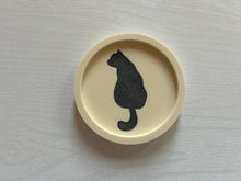 画像をギャラリービューアに読み込む, 丸いにゃんこトレイ〈おすわり〉|Delight(デライト)