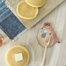 画像をギャラリービューアに読み込む, どうぶつの木製プレート&コースター【ひろしまたぬき】|Ten&O Art+Craft(テンアンドオー アートクラフト)