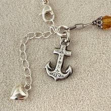 画像をギャラリービューアに読み込む, 【ブレスレット】歴史を纏う アンティークロザリオとアンカーモチーフのブレスレット|ERIKOART(エリコアート)