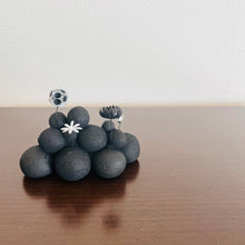 画像をギャラリービューアに読み込む, 炭団オブジェ/〇+モノトーン|櫂の炭(カイノスミ)