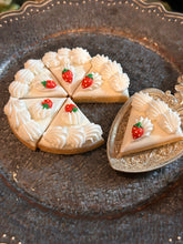 画像をギャラリービューアに読み込む, ケーキ缶|Amane(アマネ)