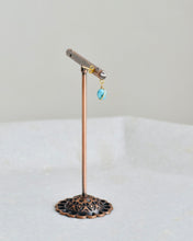 画像をギャラリービューアに読み込む, big baby スリーピングビューティ シングルピアス|bis.(ビス)