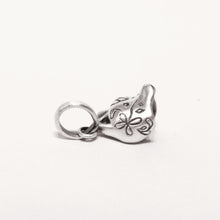 画像をギャラリービューアに読み込む, 半*狐面ペンダントⅡ|misc.ai(ミスクドットアイ)