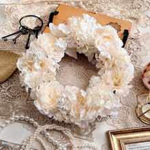 画像をギャラリービューアに読み込む, ホワイトフラワーリース|flowers luciole(フラワーズ ルシオール)