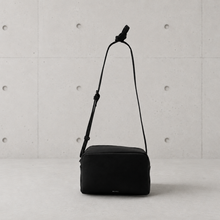 画像をギャラリービューアに読み込む, Mini Shoulder / Pure Black|MahL(マール)