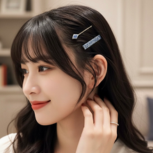画像をギャラリービューアに読み込む, 海 -umi- 《ゆらめきひかる、海面の輝き》ビーズヘアピンセット/夏の思い出をとじこめて|mizuki(ミズキ)
