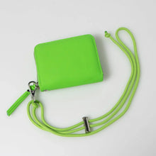 画像をギャラリービューアに読み込む, 蛍光レザーストラップ付き・ジャバラカードウォレット|perche(ペルケ)