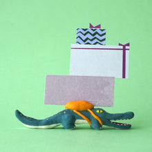 画像をギャラリービューアに読み込む, カードスタンド(ミニメッセージカード付) ワニ|TOUZOO(トウズー)