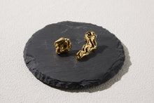 画像をギャラリービューアに読み込む, Pluto Rebirth pierced earrings Gold|Plu.2(プルードゥ)
