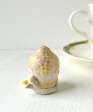 画像をギャラリービューアに読み込む, 珈琲千手観音様「コーヒーを召し上がれ、タルトも焼けましたよ」|手ノヒラ堂(テノヒラドウ)