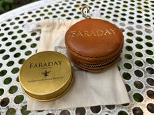 画像をギャラリービューアに読み込む, FARADAYホホバ蜜蝋バーム30g 革ケース付き|FARADAY KAMAKURA(ファラディ カマクラ)