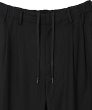 画像をギャラリービューアに読み込む, ELASTIC WAIST TUCK PANTS|MODE COMMUTER(モードコミューター)