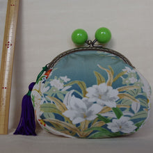 画像をギャラリービューアに読み込む, あめ玉がま口ポーチ キミドリ|PlusDot+.(プラスドット)