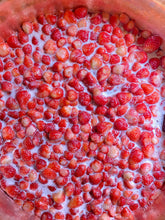画像をギャラリービューアに読み込む, 果肉ごろごろ!いちごジャム|Blueberry Farm SUZUKI(ブルーベリーファームスズキ)