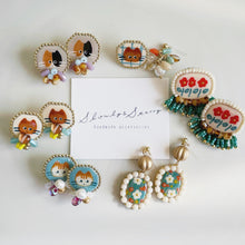 画像をギャラリービューアに読み込む, ねこピアス 茶白ねこ|slowly&starry(スローリーアンドスターリー)