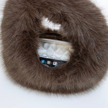 画像をギャラリービューアに読み込む, オーバルファーバッグ|kakatoo(カカトゥ)