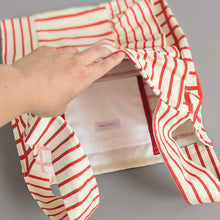 画像をギャラリービューアに読み込む, 作家オリジナル生地でつくった手持ちタイプのアシメフリルバッグ|takutomo(タクトモ)