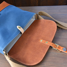 画像をギャラリービューアに読み込む, MUDITA HILL|岡喜近江牛レザーと高島帆布で作った よこショルダーバッグ Sサイズ 【びわ湖ブルー・ブライトキャメル】|Cogocoro(コゴコロ)