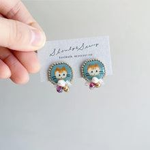 画像をギャラリービューアに読み込む, ねこピアス 茶白ねこ|slowly&starry(スローリーアンドスターリー)