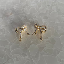 画像をギャラリービューアに読み込む, Wリボンワンタッチピアス|Novedad.(ノベダ)