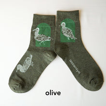 画像をギャラリービューアに読み込む, 泳ぐカモメ ソックス|aosansyo(アオサンショウ)