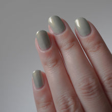 画像をギャラリービューアに読み込む, 09 CELADON / 1948 NUANCE NAIL COLOR.|1948- COSMETICS FACTORY.(イチキューヨンハチコスメティクスファクトリー)