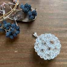 画像をギャラリービューアに読み込む, フラーレン 水晶 5A 4mm|紬(ツムギ)