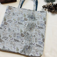画像をギャラリービューアに読み込む, ウェーブタックトートバッグ(ブルーグレー・猫)|Nikomatch(ニコマッチ)