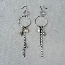 画像をギャラリービューアに読み込む, 【ピアス】耳元で奏でるエッジの効いた光 ヴィンテージの輝きとモードが交差するピアス|ERIKOART(エリコアート)