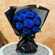 画像をギャラリービューアに読み込む, Standing Bouquet BLUE|GINZA SOBI FLOWERS(ギンザ ソビ フラワーズ)