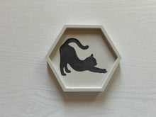 画像をギャラリービューアに読み込む, 六角形のにゃんこトレイ〈のびのび〉|Delight(デライト)