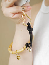 画像をギャラリービューアに読み込む, bamboo mulch strap スマホストラップ|LUNACHIC(ルナシック)