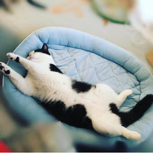 画像をギャラリービューアに読み込む, 花畑でお昼寝するねこたちの首飾り (ミミ・ぐり)|maltamarie(マルタマリエ)