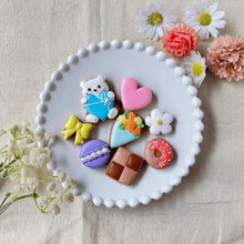 画像をギャラリービューアに読み込む, ~真っ白テディVer~ホワイトデー缶 ホワイトデー2026|ケーキ工房 アンドンカフェ(ケーキコウボウ アンドンカフェ)