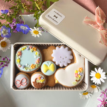 画像をギャラリービューアに読み込む, 米粉と麹の発酵クッキー缶・:*:+小花・:*+.|米粉の発酵おやつmitsuya(コメコノハッコウオヤツミツヤ)