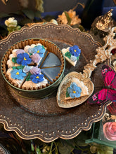 画像をギャラリービューアに読み込む, フラワー缶|Amane(アマネ)