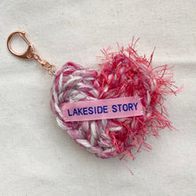 画像をギャラリービューアに読み込む, 毛糸のハートチャーム|LAKESIDE STORY(レイクサイドストーリー)