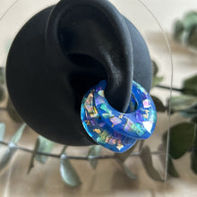 画像をギャラリービューアに読み込む, シェルモザイク イヤーカフ2個セット|aono earcuff and design(アオノイヤーカフアンドデザイン)