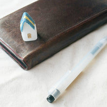 画像をギャラリービューアに読み込む, おかえり|ガラスと草木染め刺繍の小さなオブジェ|misaki kotori glass and thread(ミサキコトリグラスアンドスレッド)