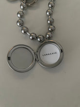 画像をギャラリービューアに読み込む, Moon locket keychain キーホルダー キーリング|LUNACHIC(ルナシック)