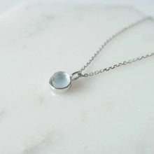 画像をギャラリービューアに読み込む, マザーオブパール ネックレス(シルバー925/ロジウムプレーティング)|SMUK(スムーク)